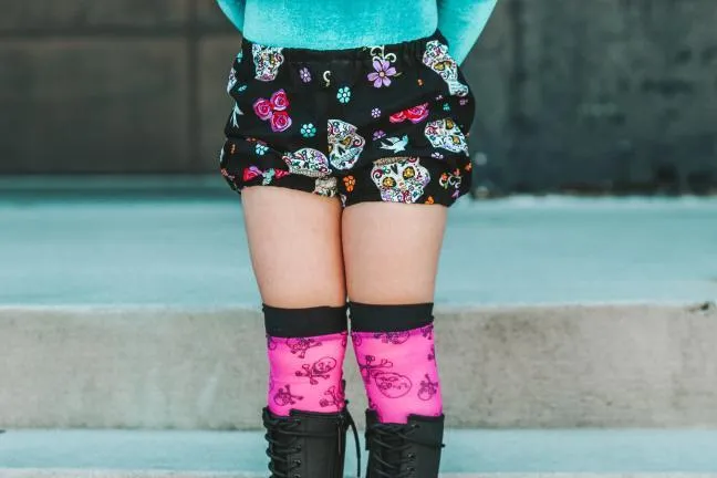 Neon Skull Mesh Knee Socks