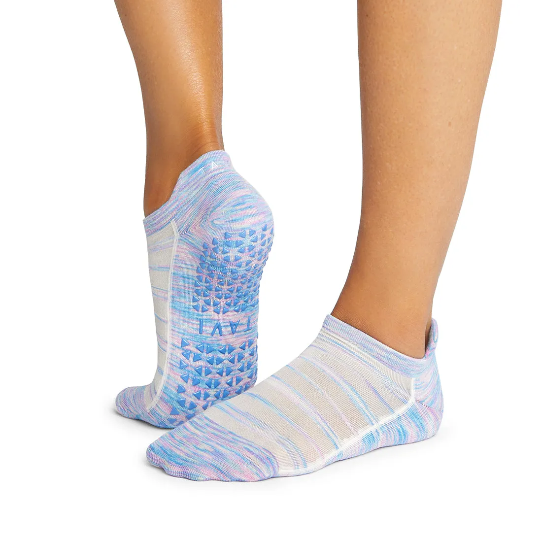 Savvy Breeze Grip Socks