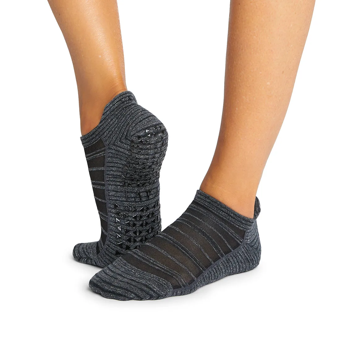 Savvy Breeze Grip Socks