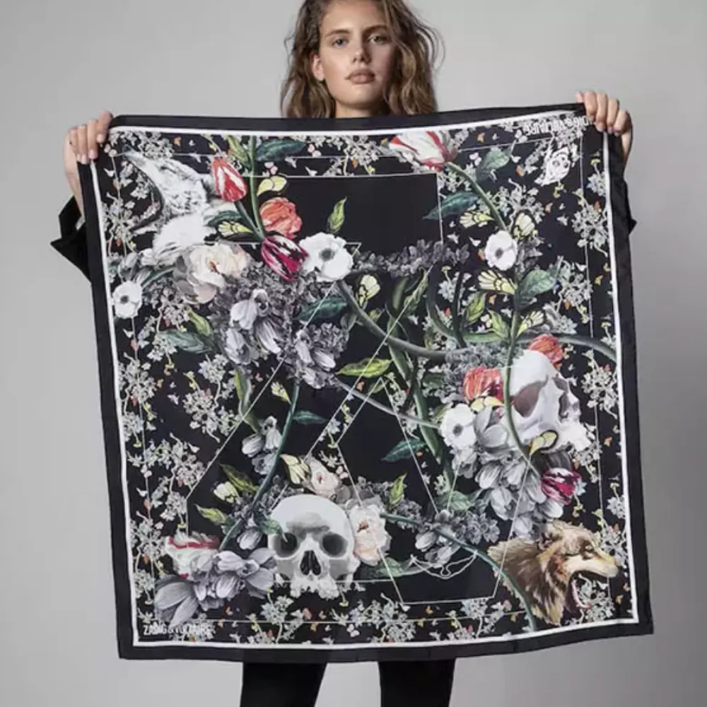 Zadig & Voltaire Lotty Vanite Scarf - Noir